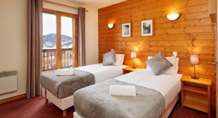 Chalet Monique, Courchevel 1650 ski chalet, image 3